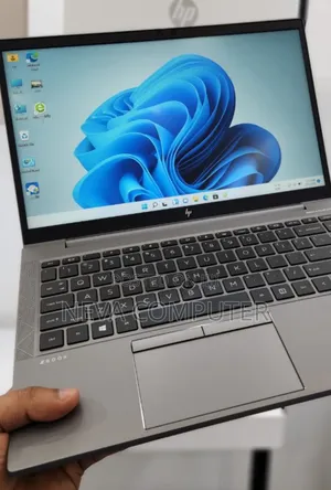 New Laptop HP ZBook 14 16GB Intel Core i7 SSD 512GB