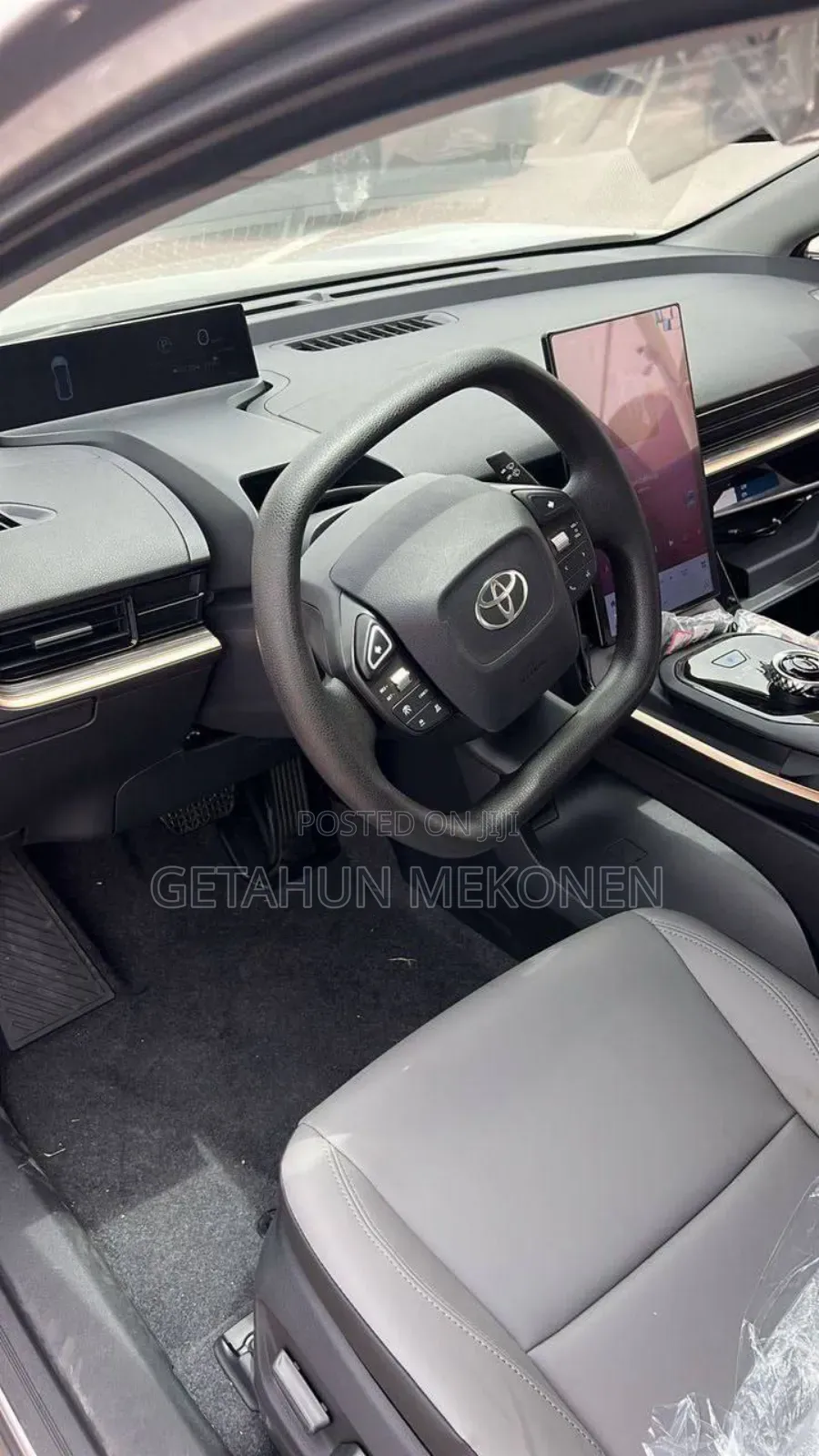 Toyota bZ3 2024 Gray