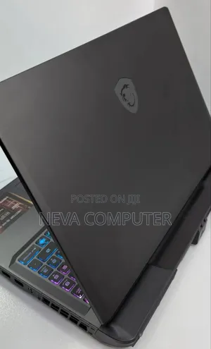 New Laptop MSI Vector 16 HX AI A2XWIG 32GB Intel Core Ultra 7 SSD 512GB