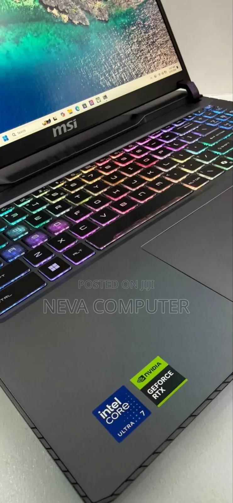 New Laptop MSI Vector 16 HX AI A2XWIG 32GB Intel Core Ultra 7 SSD 512GB