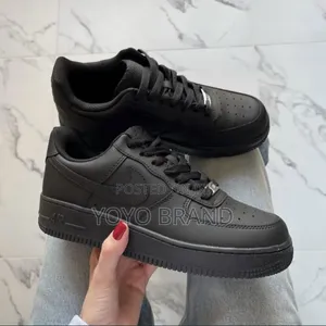 Nike Air Force 1 ’07’Low Triple Black Unisex Fashion Sneaker