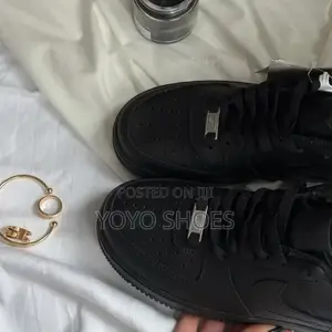 Nike Air Force 1 ’07’Low Triple Black Unisex Fashion Sneaker