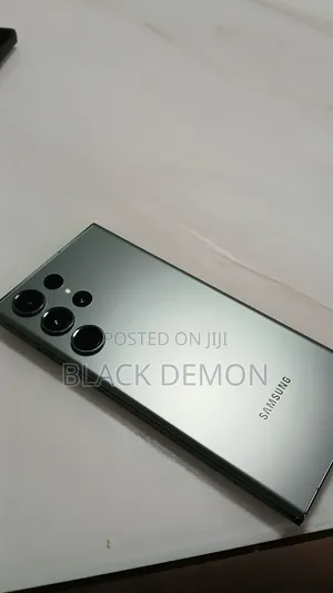 New Samsung Galaxy S23 Ultra 512 GB Green