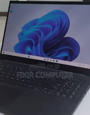 New Laptop Asus VivoBook 15 X505BA 16GB Intel Core i9 SSD 512GB