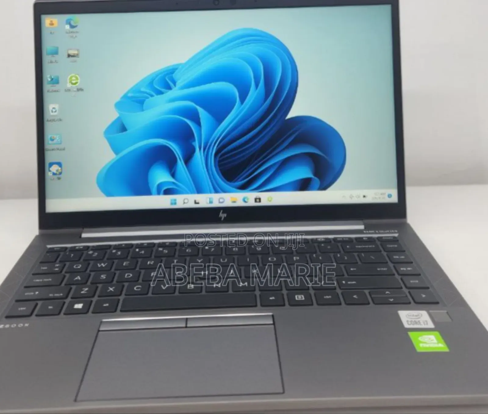 New Laptop HP ZBook Firefly 14 G7 16GB Intel Core i7 SSD 512GB