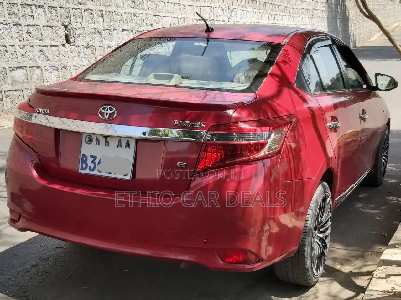 Toyota Yaris 2015 Red