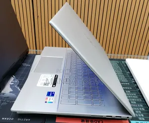 New Laptop HP Envy 17 16GB Intel Core i7 SSD 512GB