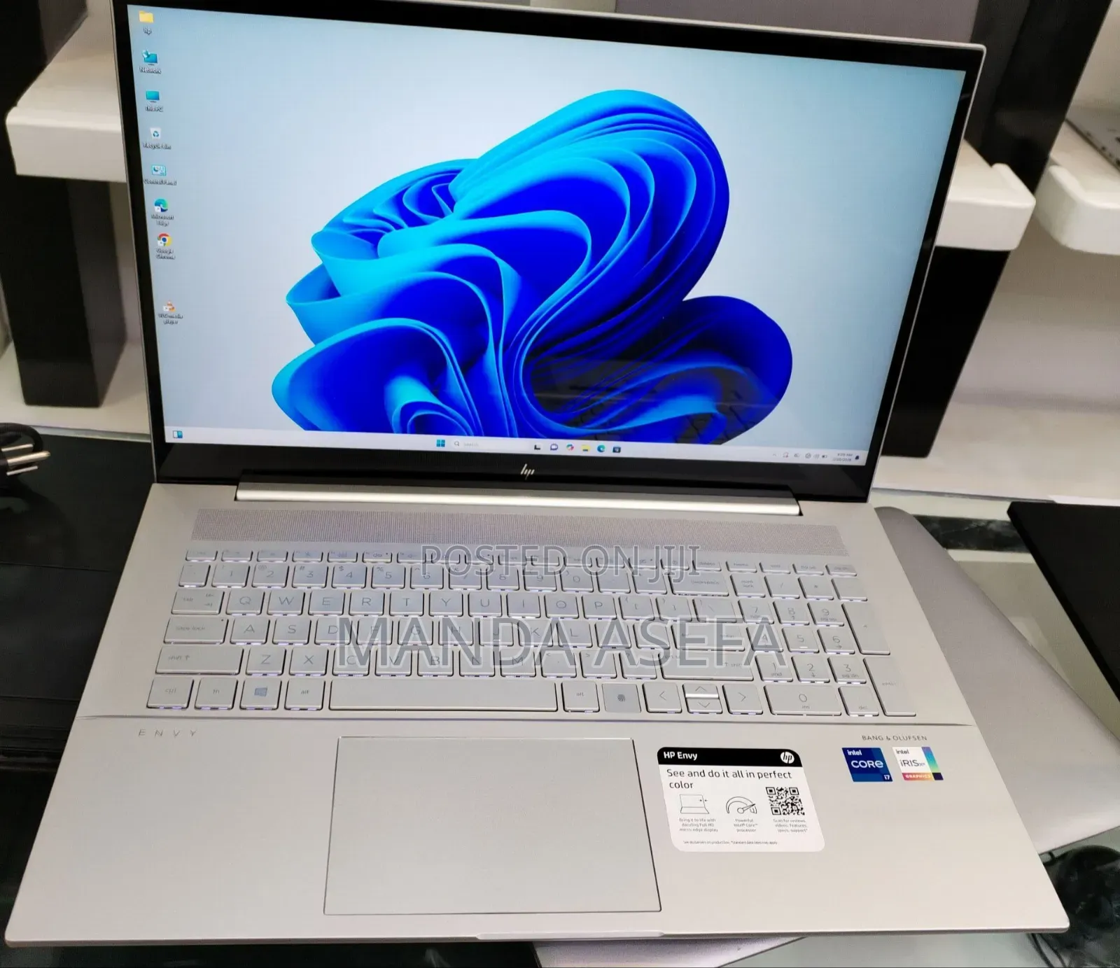 New Laptop HP Envy 17 16GB Intel Core i7 SSD 512GB