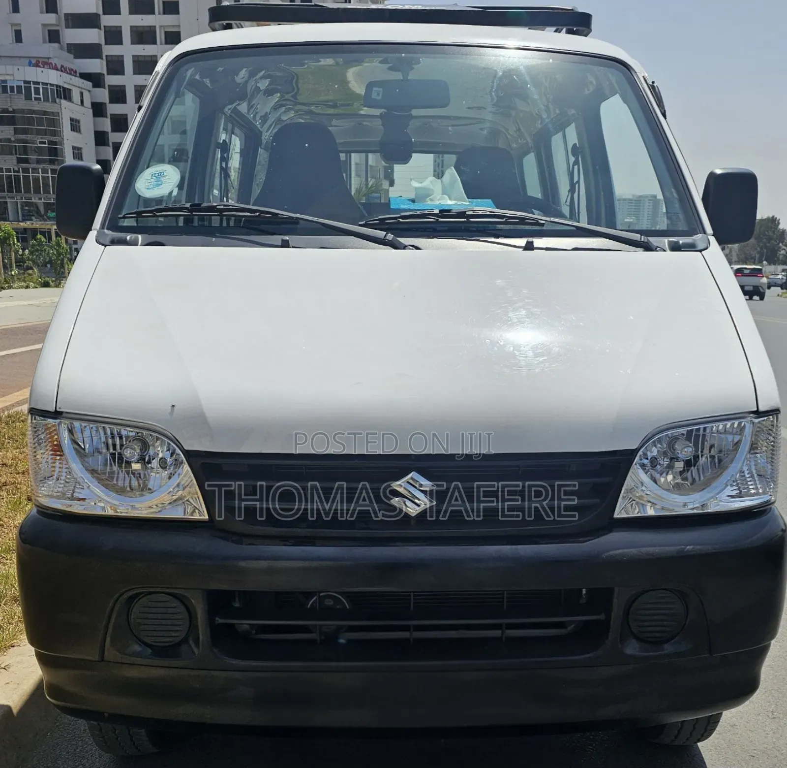 Suzuki Eeco 2025 White