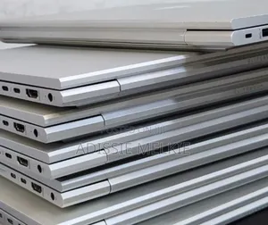 New Laptop HP EliteBook 830 G8 16GB Intel Core i5 SSD 512GB