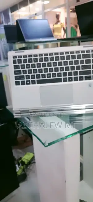 New Laptop HP EliteBook x360 1040 G7 16GB Intel Core i7 SSD 512GB