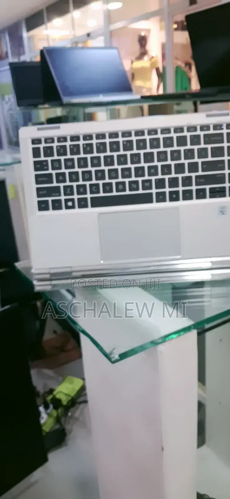 New Laptop HP EliteBook x360 1040 G7 16GB Intel Core i7 SSD 512GB