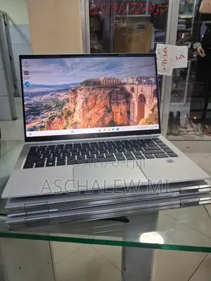 New Laptop HP EliteBook x360 1040 G7 16GB Intel Core i7 SSD 512GB