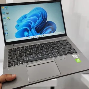 New Laptop HP ZBook Firefly 14 G7 16GB Intel Core i7 SSD 512GB