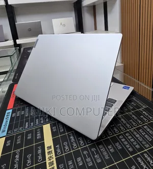 New Laptop Lenovo Ideapad 3 16GB Intel Core i5 SSD 512GB
