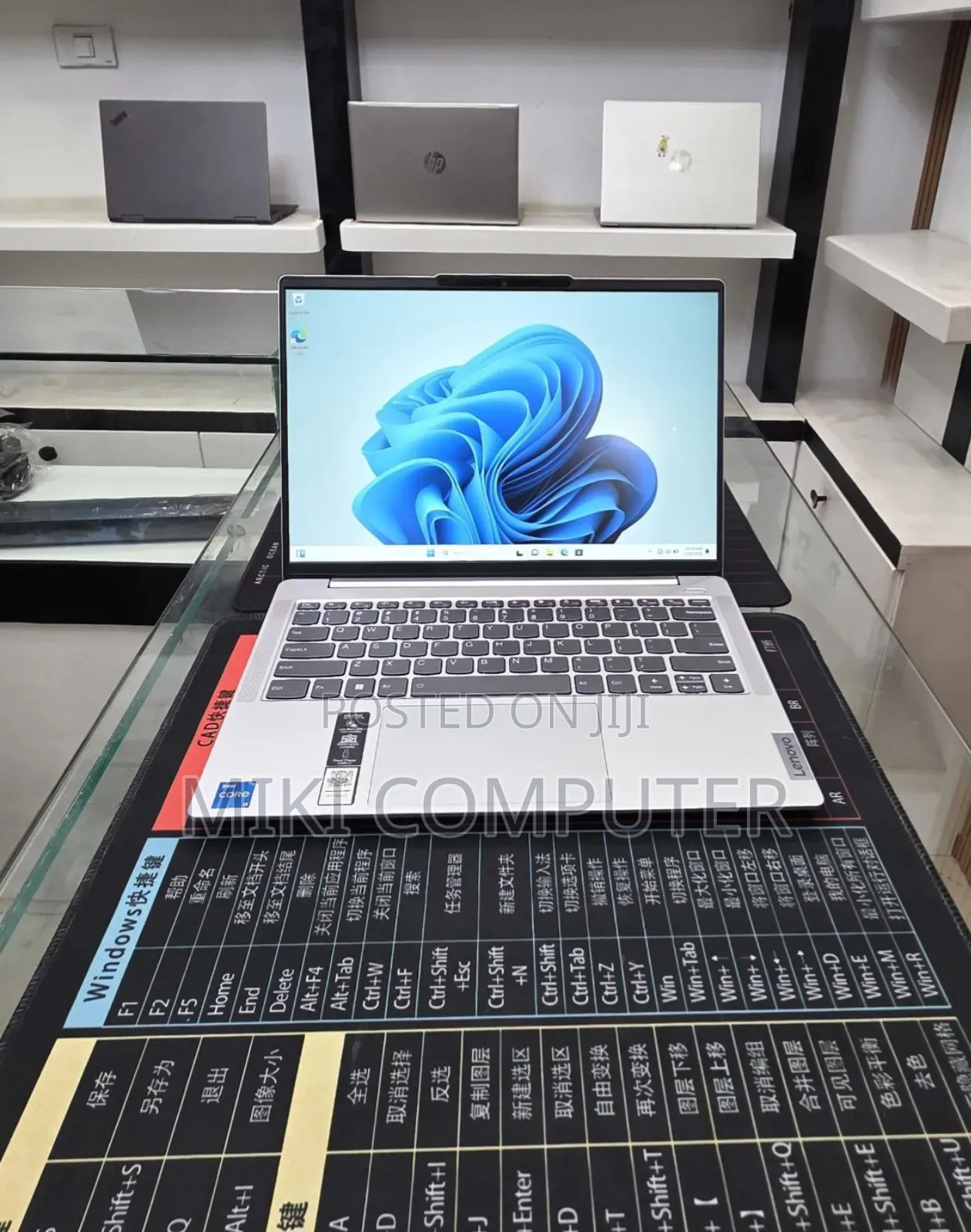 New Laptop Lenovo Ideapad 3 16GB Intel Core i5 SSD 512GB