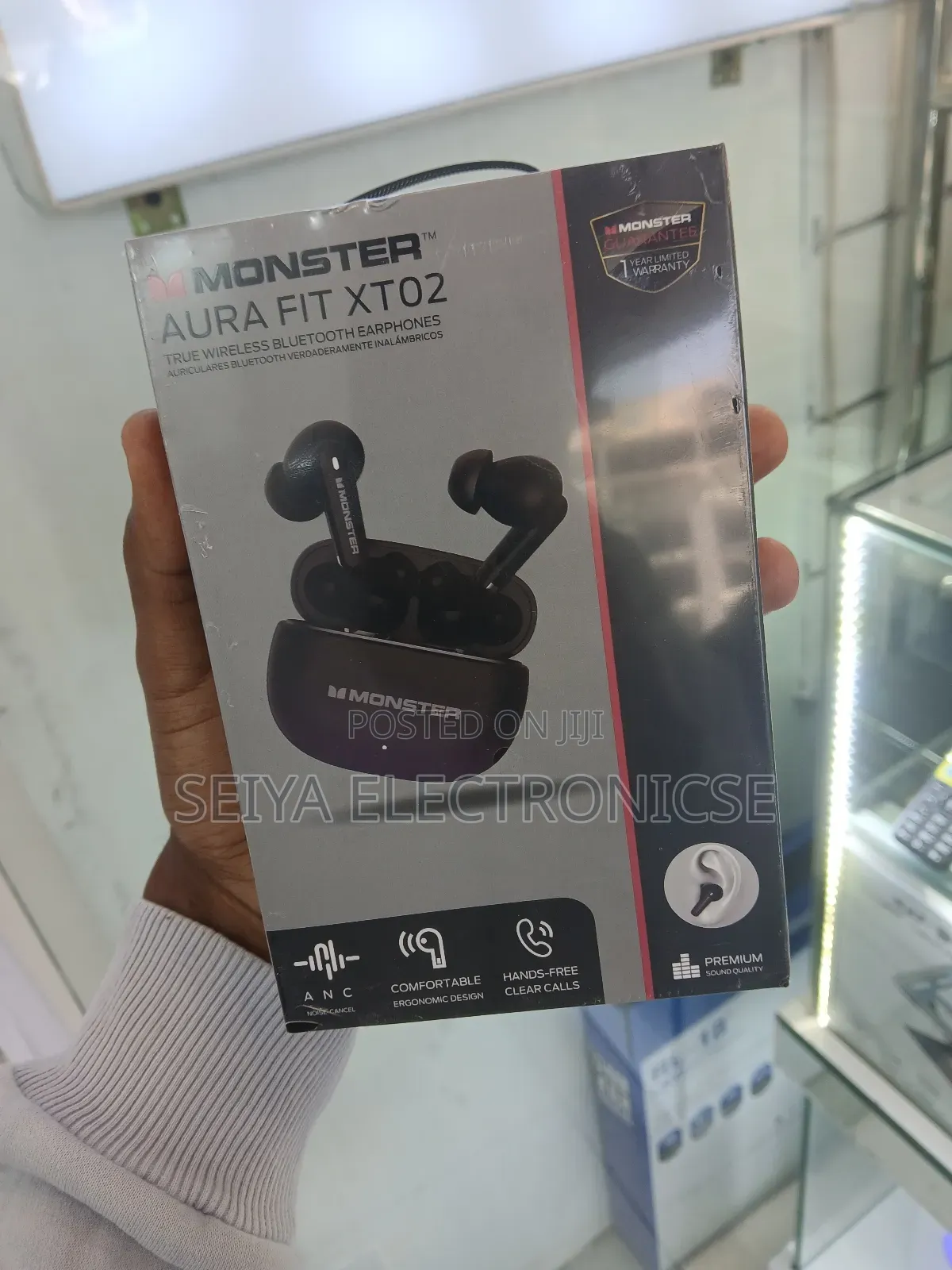 Monster Aura Fit Xt02 True Wireless Bluetooth Earphones.