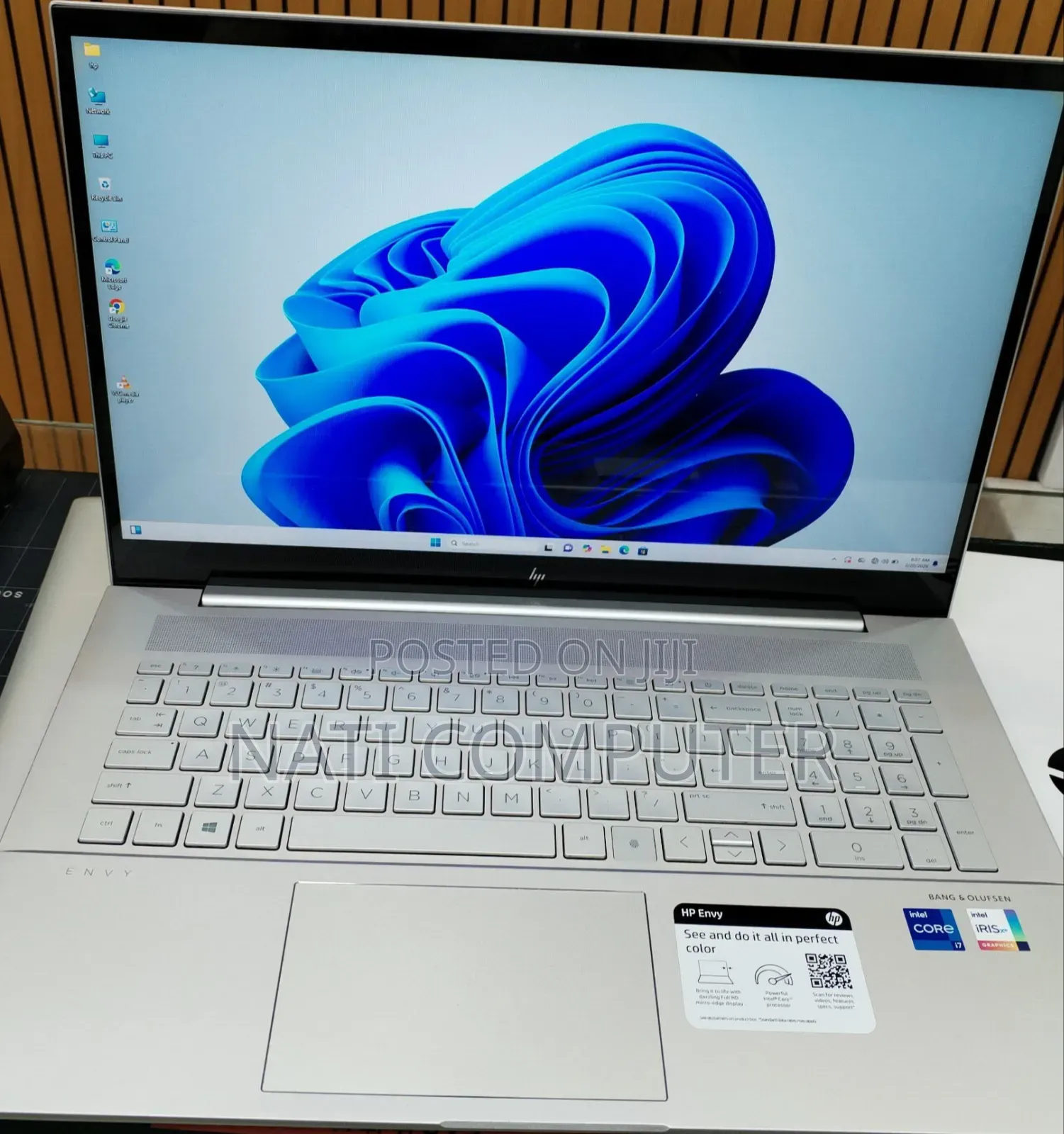 New Laptop HP Envy 17t 16GB Intel Core i7 SSD 512GB