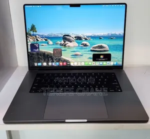 New Laptop Apple MacBook Pro M1 16GB Intel Core i7 SSD 512GB