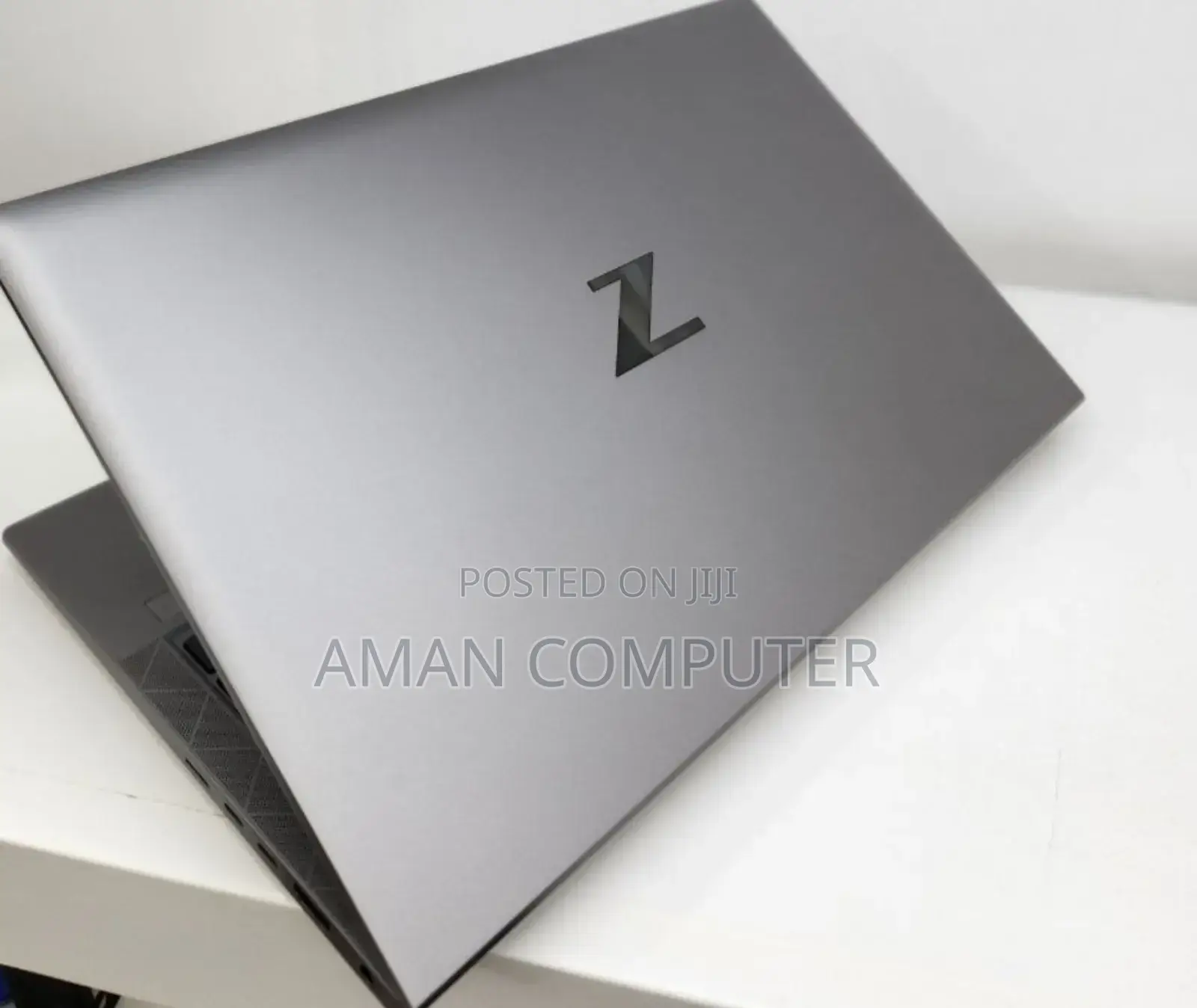 New Laptop HP ZBook Firefly 14 G7 16GB Intel Core i7 SSD 512GB