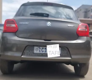 Suzuki Swift 2022 Gray