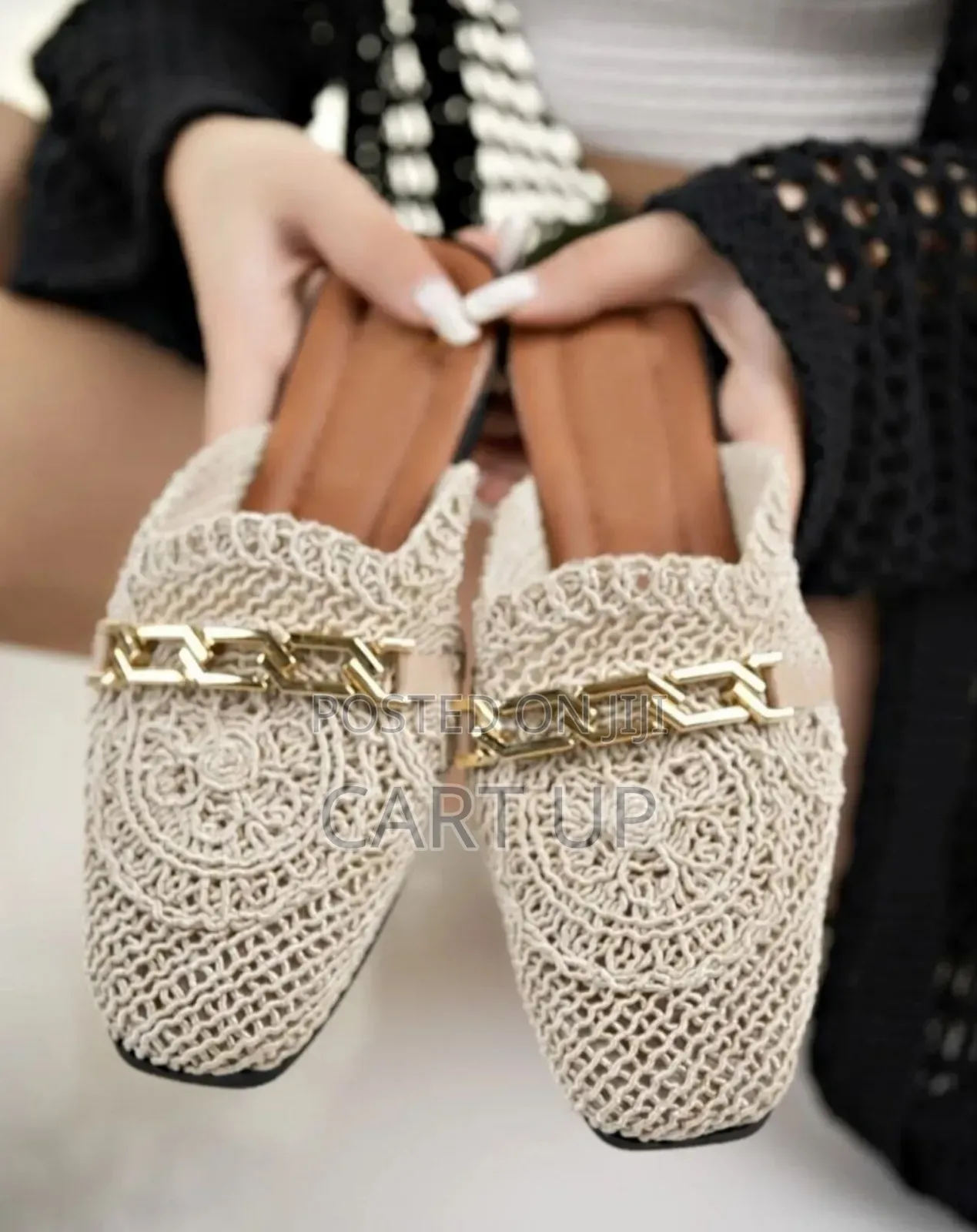 Women's Closed Toe Woven Sandal