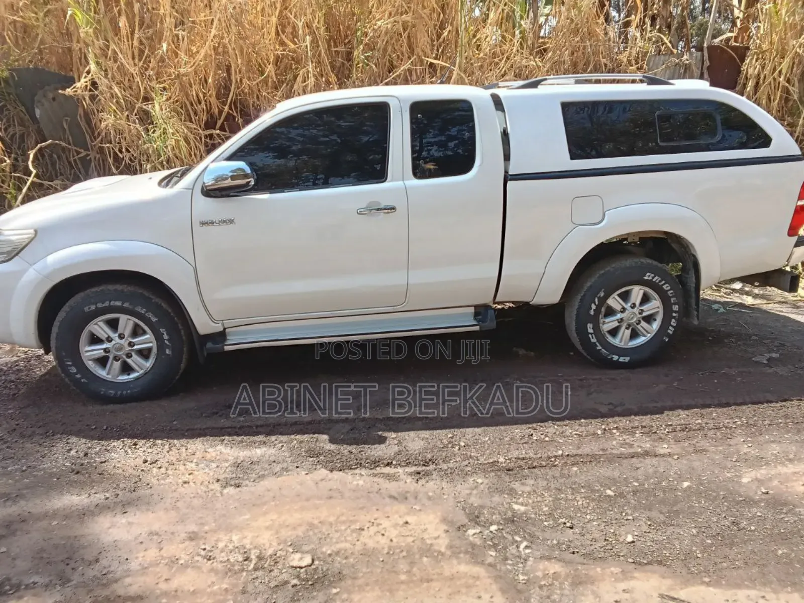 Toyota Hilux 2012 White
