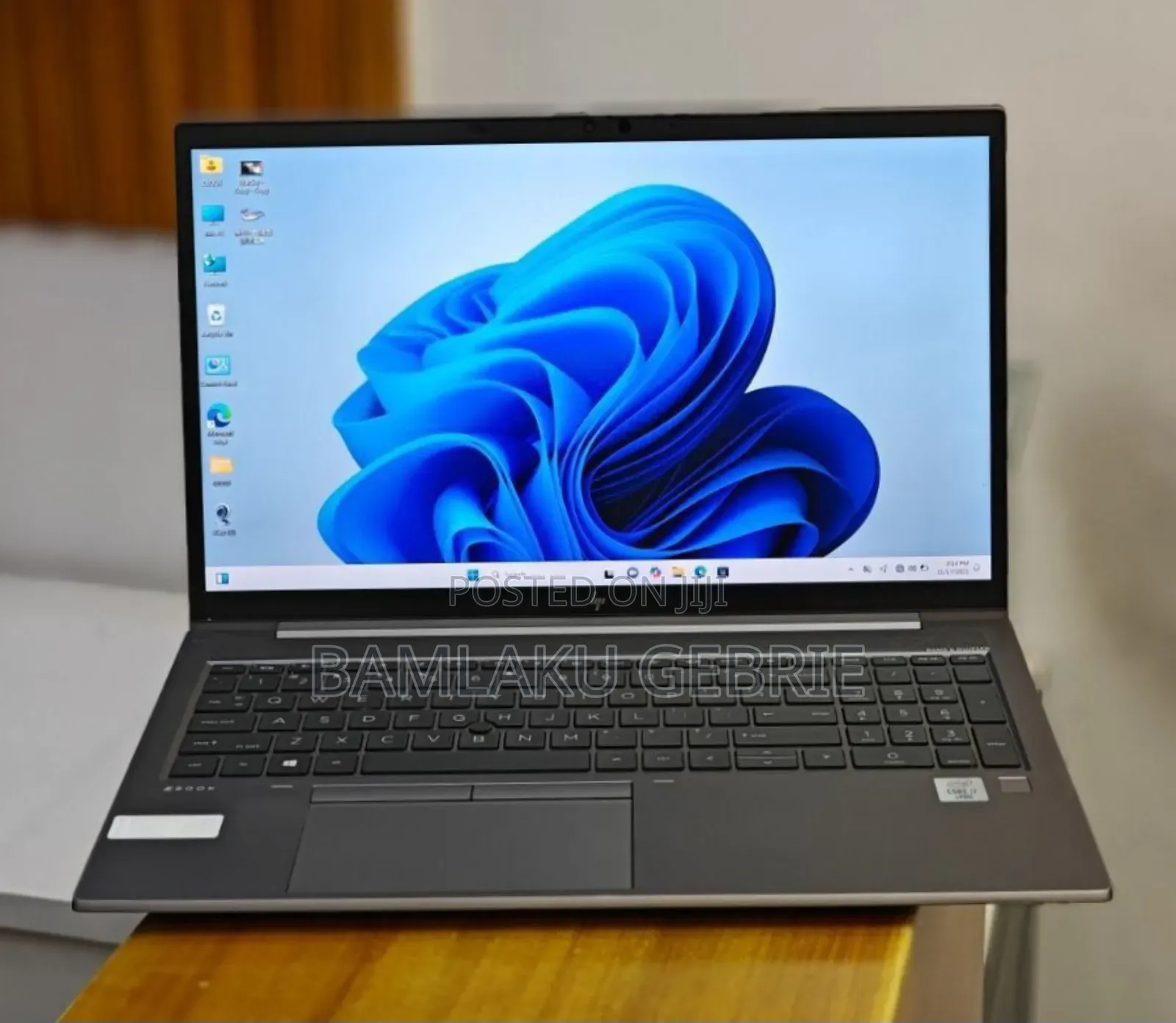 New Laptop HP ZBook Firefly 15 G7 16GB Intel Core i7 SSD 512GB