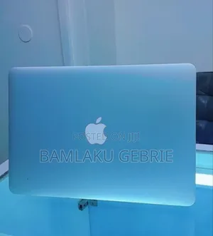 New Laptop Apple MacBook Air 2014 4GB Intel Core i5 SSD 256GB