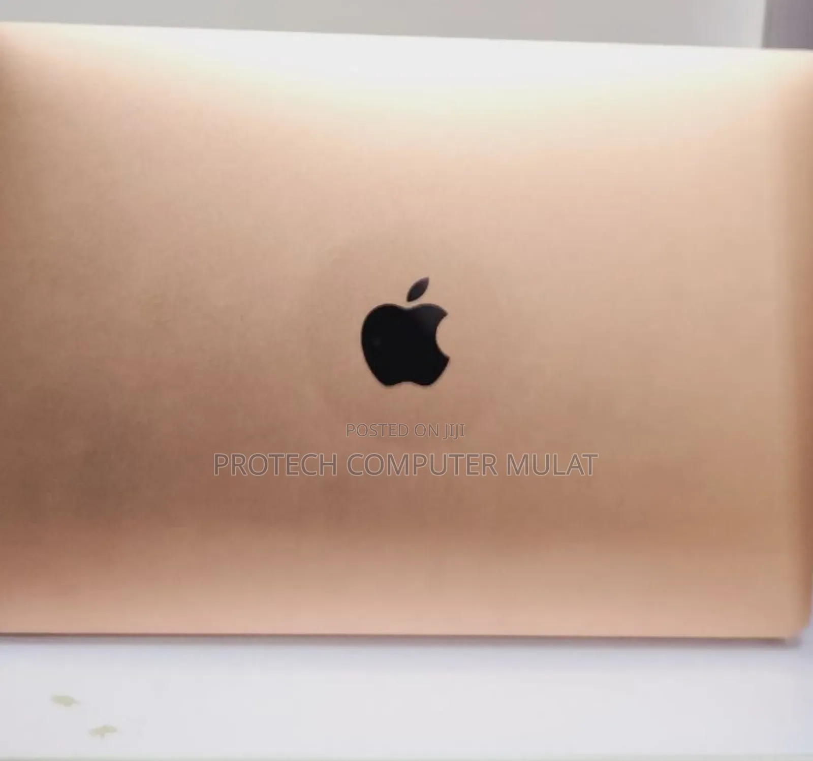 New Laptop Apple MacBook Air 2020 M1 8GB Apple M1 SSD 256GB