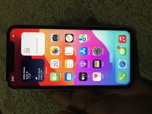 New Apple XR 128 GB White