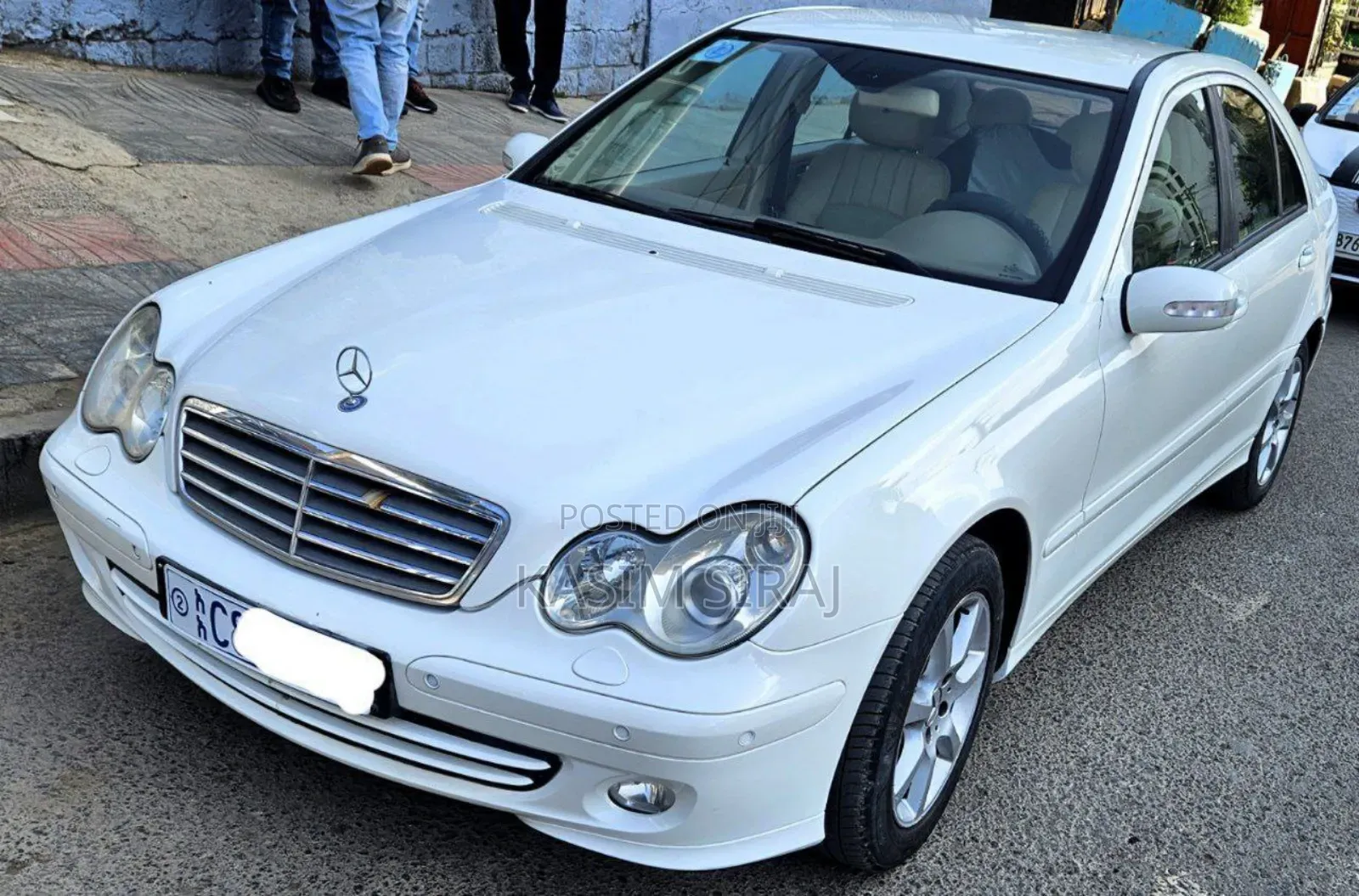 Mercedes-Benz C200 2002 White