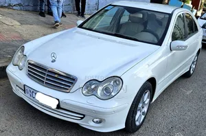 Mercedes-Benz C200 2002 White