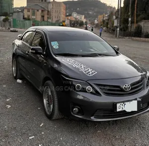 Toyota Corolla 2012 Black
