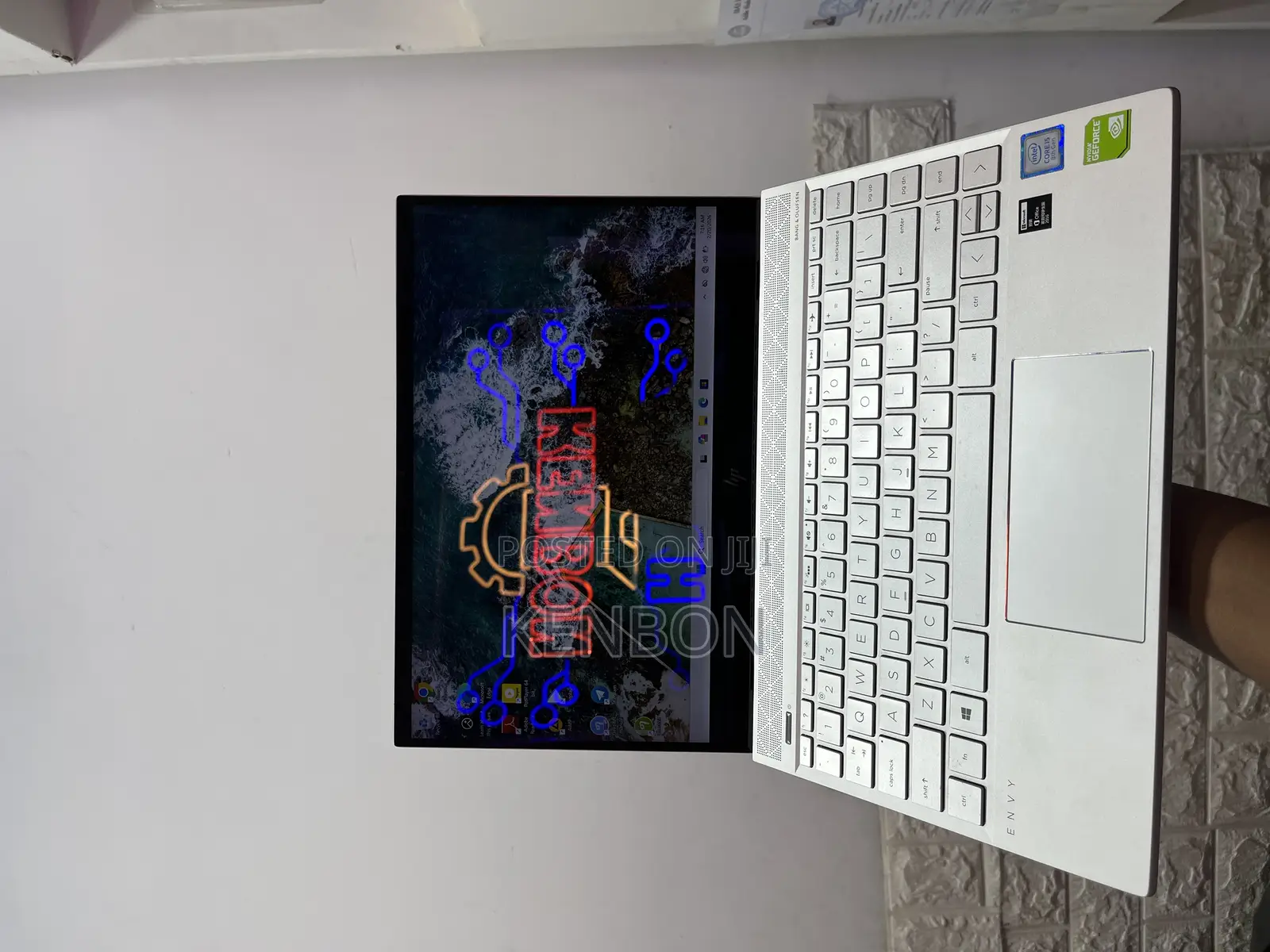 New Laptop HP Envy 13 8GB Intel Core i5 SSD 512GB