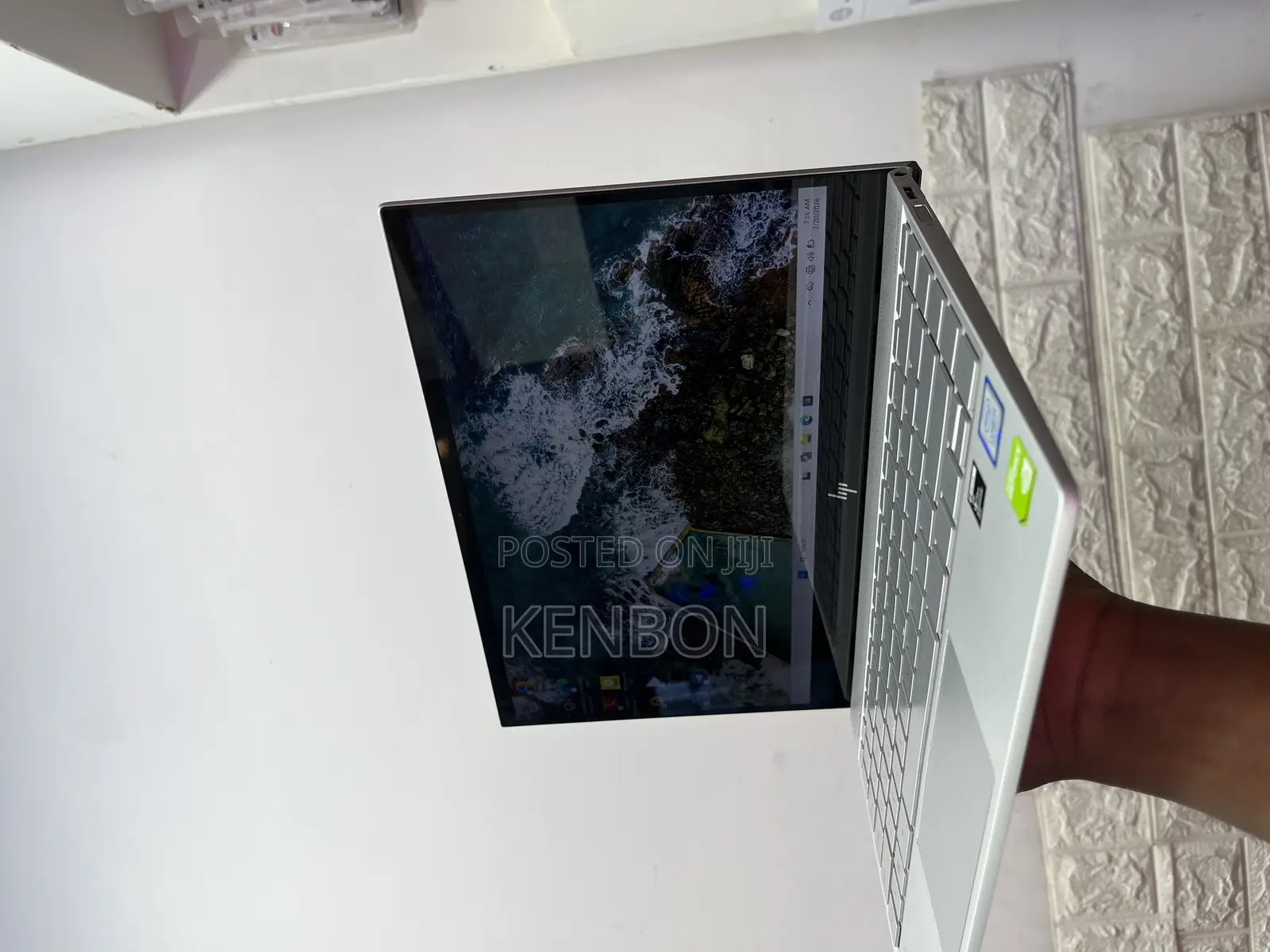 New Laptop HP Envy 13 8GB Intel Core i5 SSD 512GB