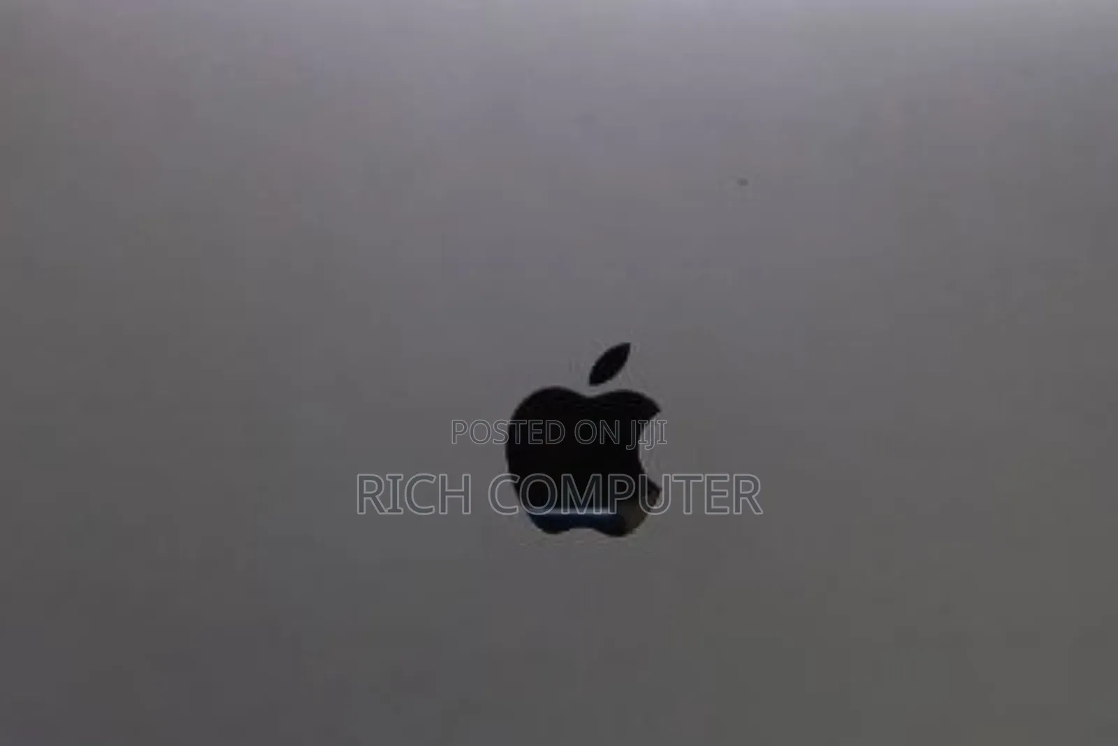 New Laptop Apple MacBook Pro 2021 M1 8GB Apple M1 SSD 256GB