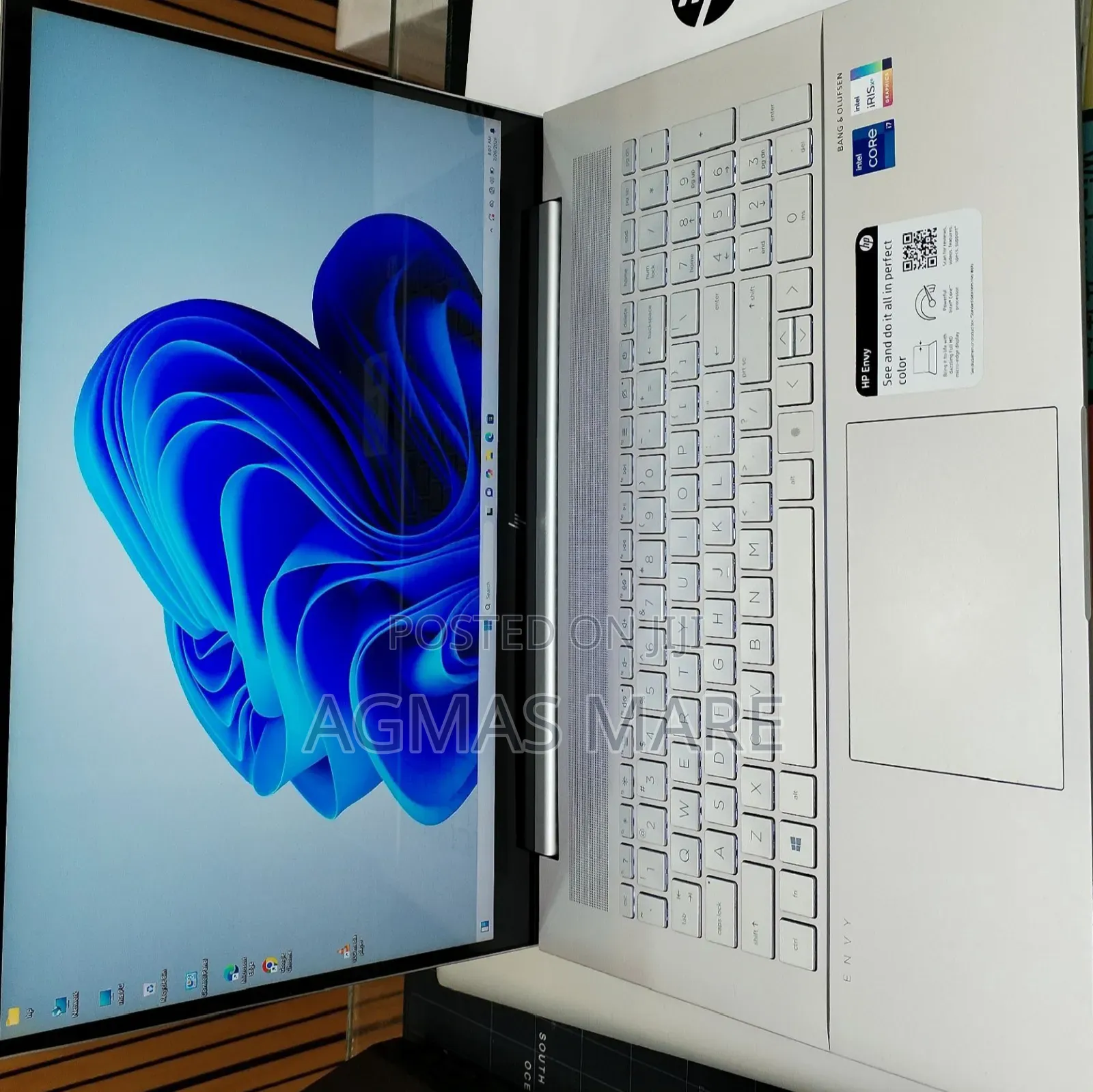 New Laptop HP Envy 17 16GB Intel Core i7 SSD 512GB