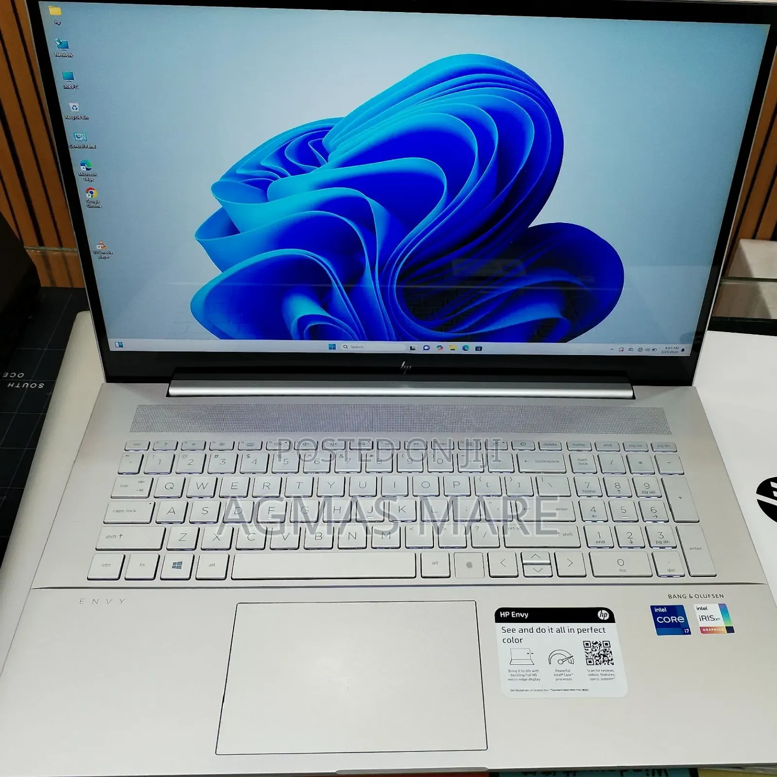 New Laptop HP Envy 17 16GB Intel Core i7 SSD 512GB