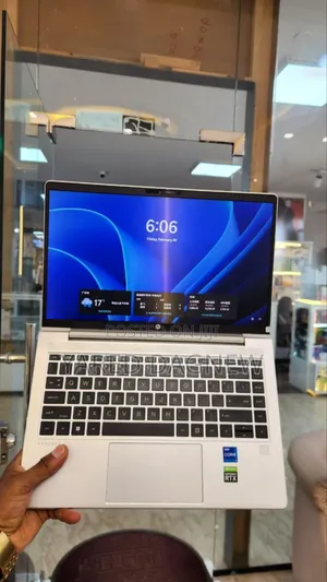 New Laptop HP ProBook 440 G10 16GB Intel Core i7 SSD 512GB