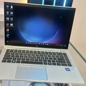 New Laptop HP EliteBook 840 G8 16GB Intel Core i7 SSD 512GB