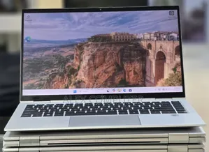 New Laptop HP EliteBook x360 1040 G7 16GB Intel Core i7 SSD 512GB