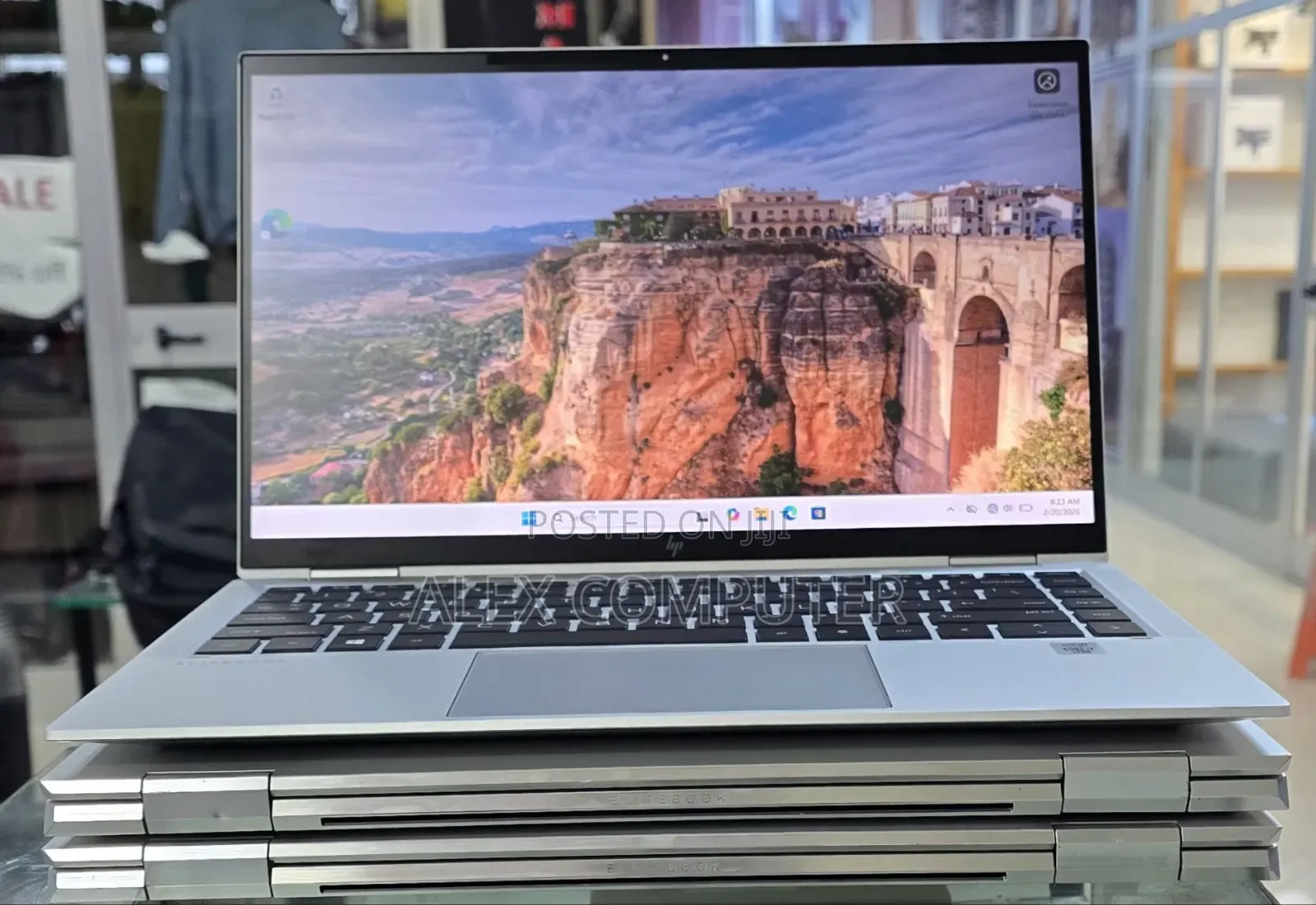 New Laptop HP EliteBook x360 1040 G7 16GB Intel Core i7 SSD 512GB