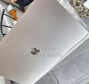 New Laptop Apple MacBook Pro 2019 64GB Intel Core i9 SSD 512GB