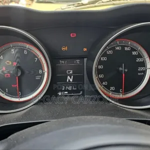 Suzuki Swift 2021 Brown