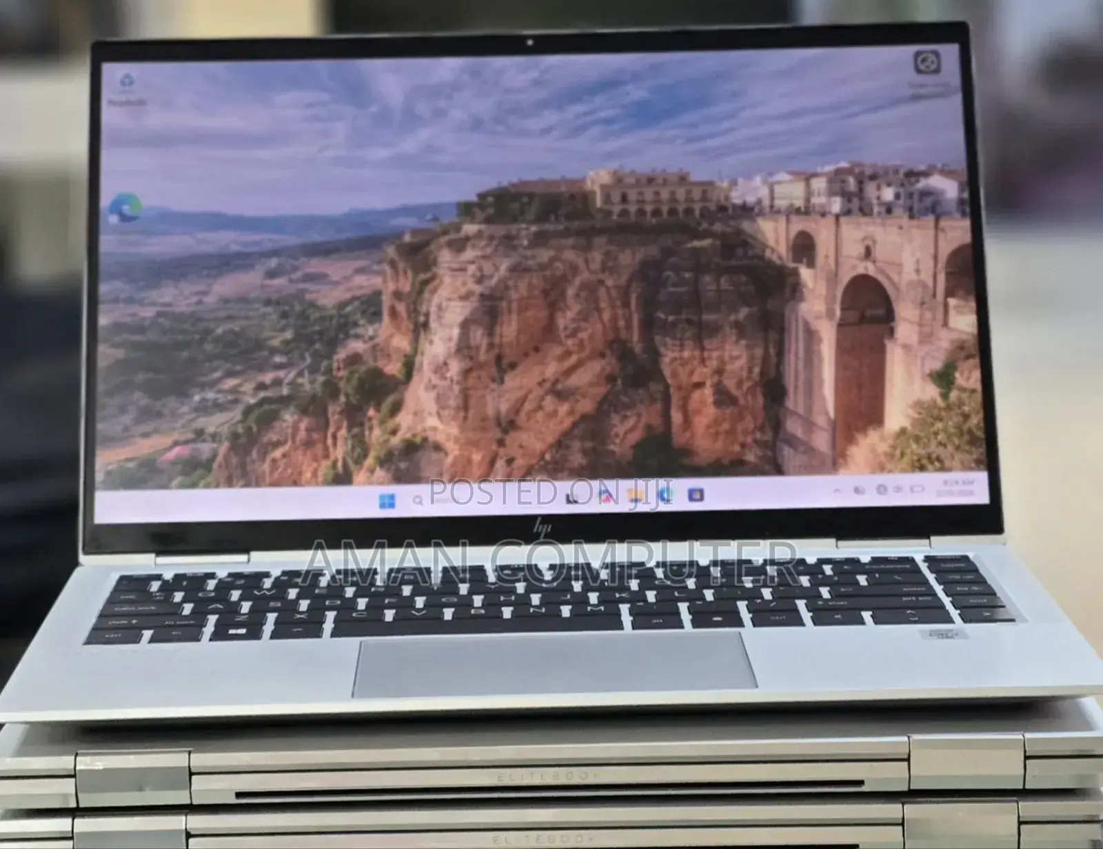 New Laptop HP EliteBook x360 1040 G7 16GB Intel Core i7 SSD 512GB