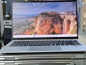 New Laptop HP EliteBook x360 1040 G7 16GB Intel Core i7 SSD 512GB