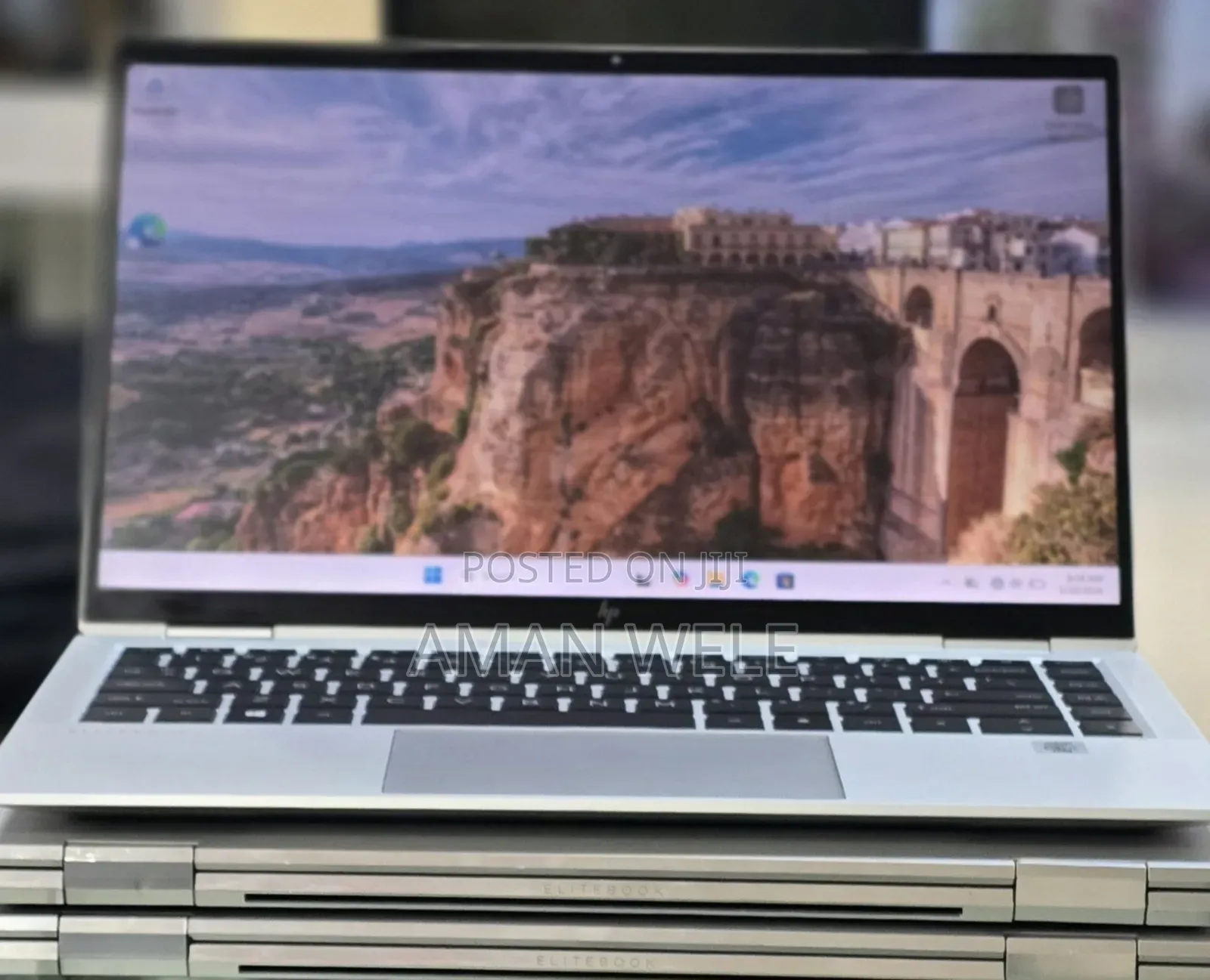 New Laptop HP EliteBook x360 1040 G7 16GB Intel Core i7 SSD 512GB