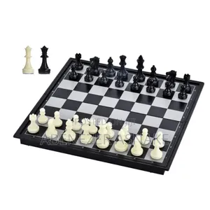 Chess,Dama (Checkers Background Game