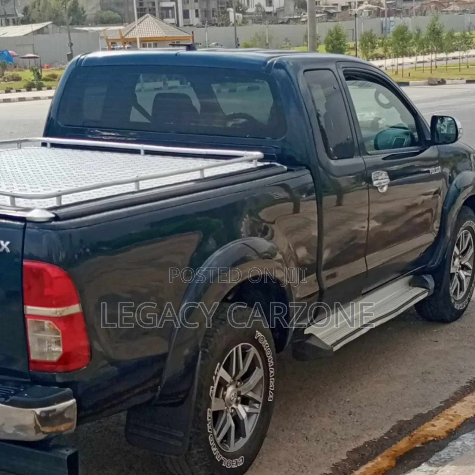 Toyota Hilux 2014 Green